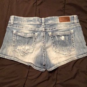 BKE Sabrina shorts